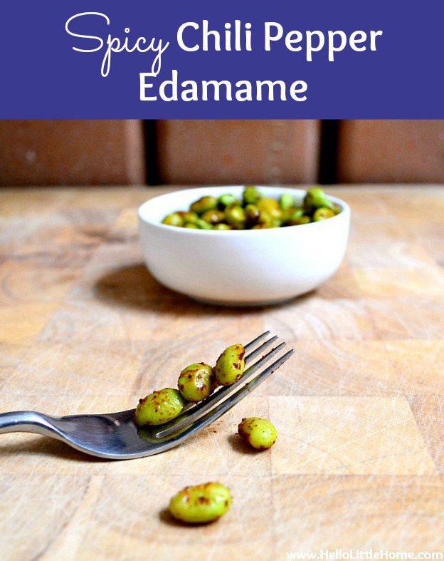 Spicy Chili Pepper Edamame Recipe! Learn how to cook edamame with this simple recipe. This easy Edamame Recipe is a healthy snack, appetizer, or side that’s ready in less than 5 minutes. Make this easy vegetarian snack recipe in you microwave with simple vegan ingredients: shelled frozen edamame, chili powder, and salt. | Hello Little Home #snacks #snackrecipe #snackidea #edamame #howtocookedamame #edamamerecipe #vegetarian #veganrecipes #veganfood #vegetarianrecipes #spicy #spicyfood