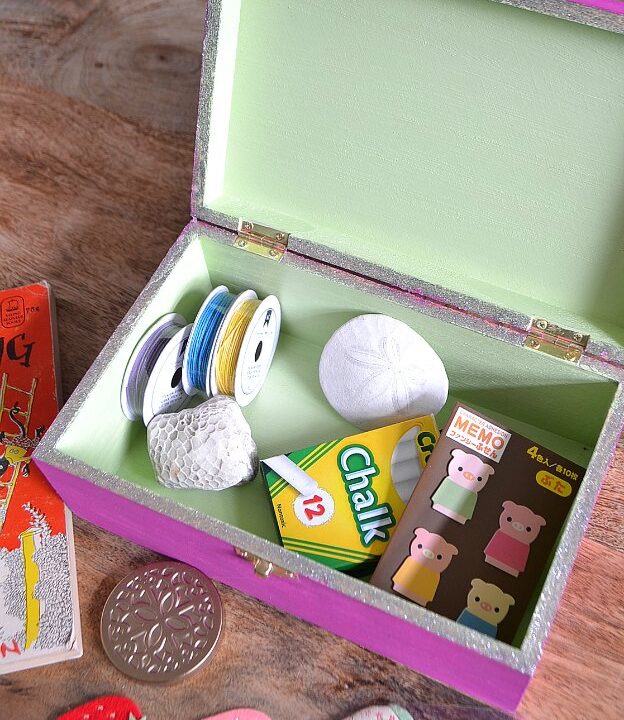 Kids Treasure Box, featured on The Ultimate DIY Christmas Gift Guide: 50+ Gift Ideas for Everyone on Your List! | Hello Little Home