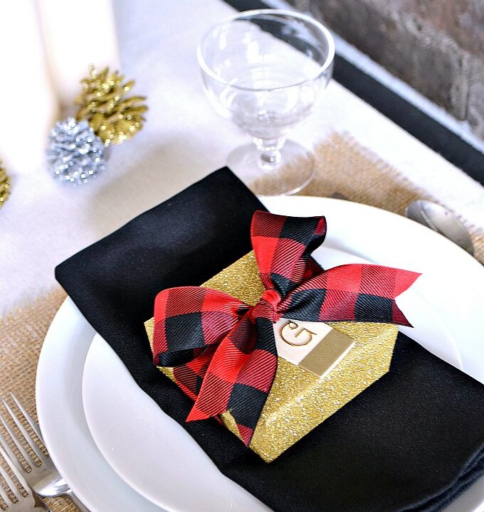 Rustic Glam Holiday Dining Room! Create a beautiful modern rustic space with these easy tips and tricks and DIY projects! These rustic glam Christmas decor ideas are perfect for small spaces. Featuring a rustic glam tablescape with burlap, plaid, and a little glitter, plus a holiday buffet table and rustic glam place settings that will add sparkle to your holiday party. | Hello Little Home