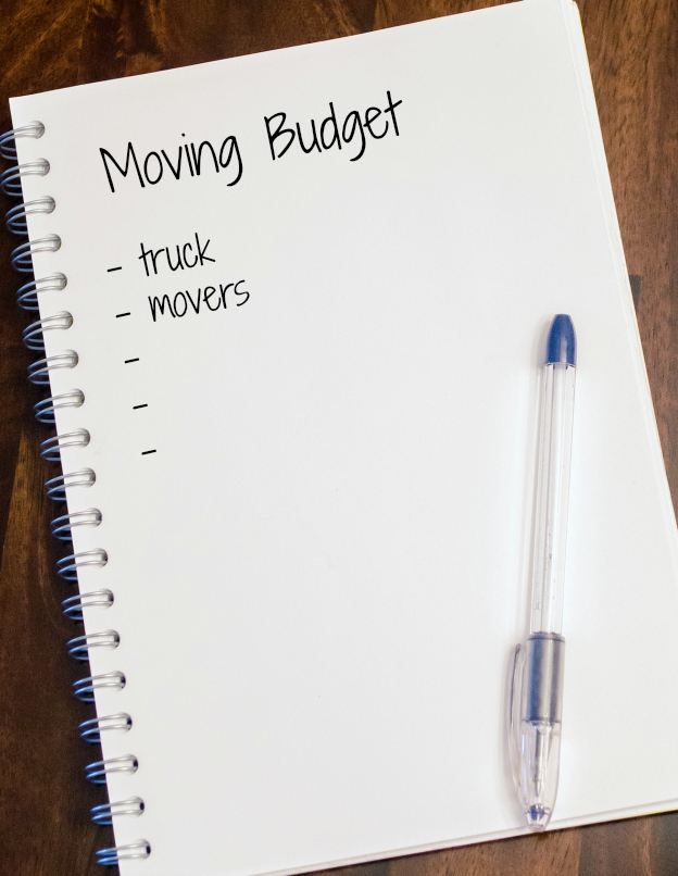 How to Plan a Big Move + Free Printable Moving Checklist ... everything you need to know to get ready for your next move! | Hello Little Home