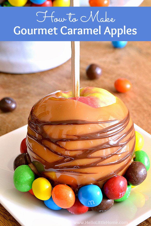 How to Make Gourmet Caramel Apples! This homemade caramel apples recipe is the perfect fall or Halloween dessert! Learn how to make DIY gourmet caramel apples the easy way! | Hello Little Home
