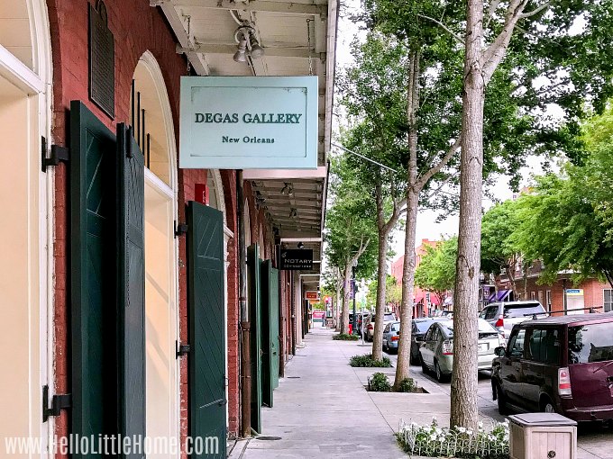 The exterior of art gallery on Julia Street in New Orleans.