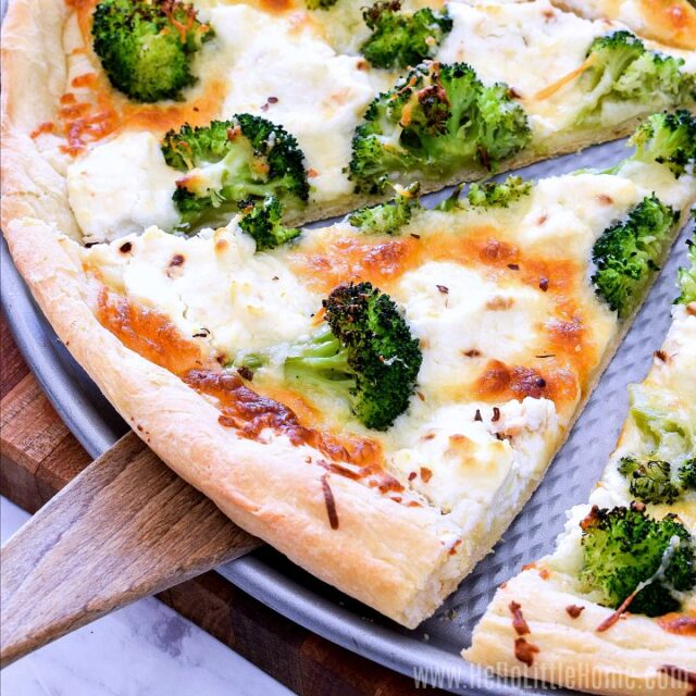 Easy White Pizza Recipe | Hello Little Home