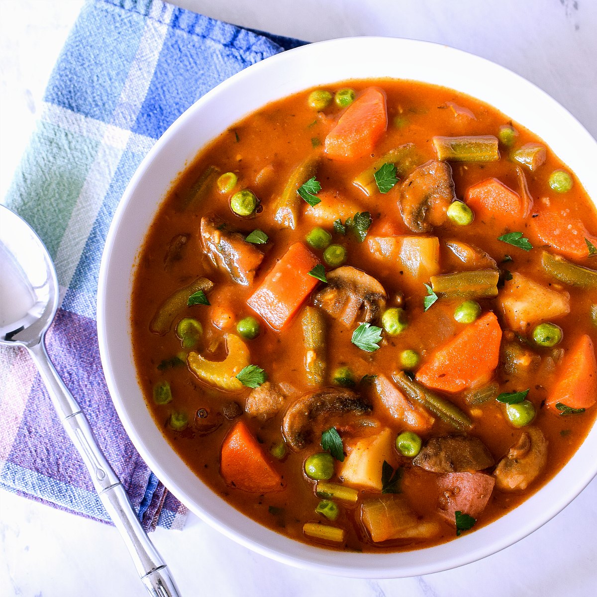 Hearty Vegetarian Vegetable Stew | Hello Little Home